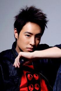 娱乐吃瓜君潘玮柏,娱乐吃瓜界的风云人物